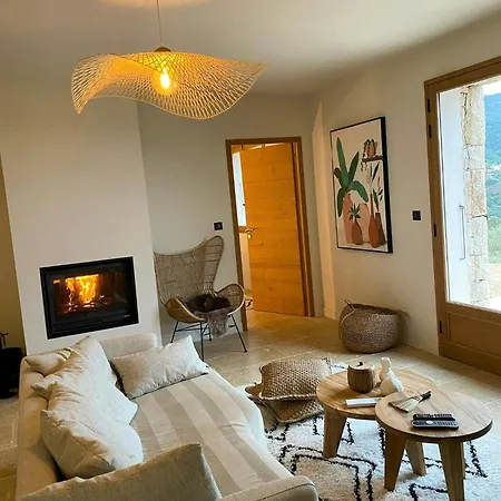 Stone Sheepfold With Sea View In Corsica *